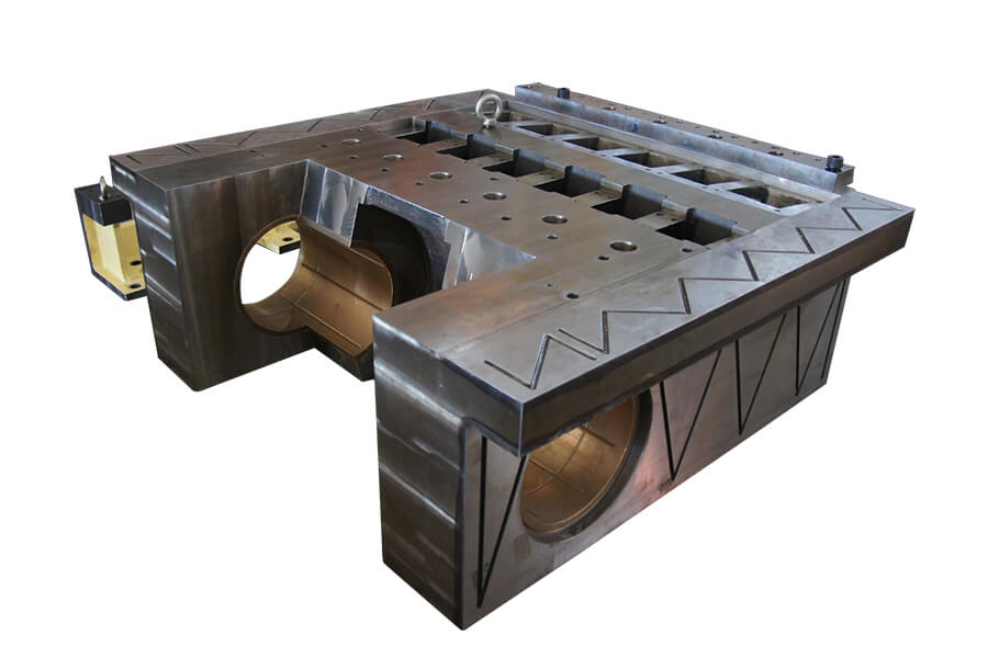 Major slider made by steel with high-frequency treatment on surface